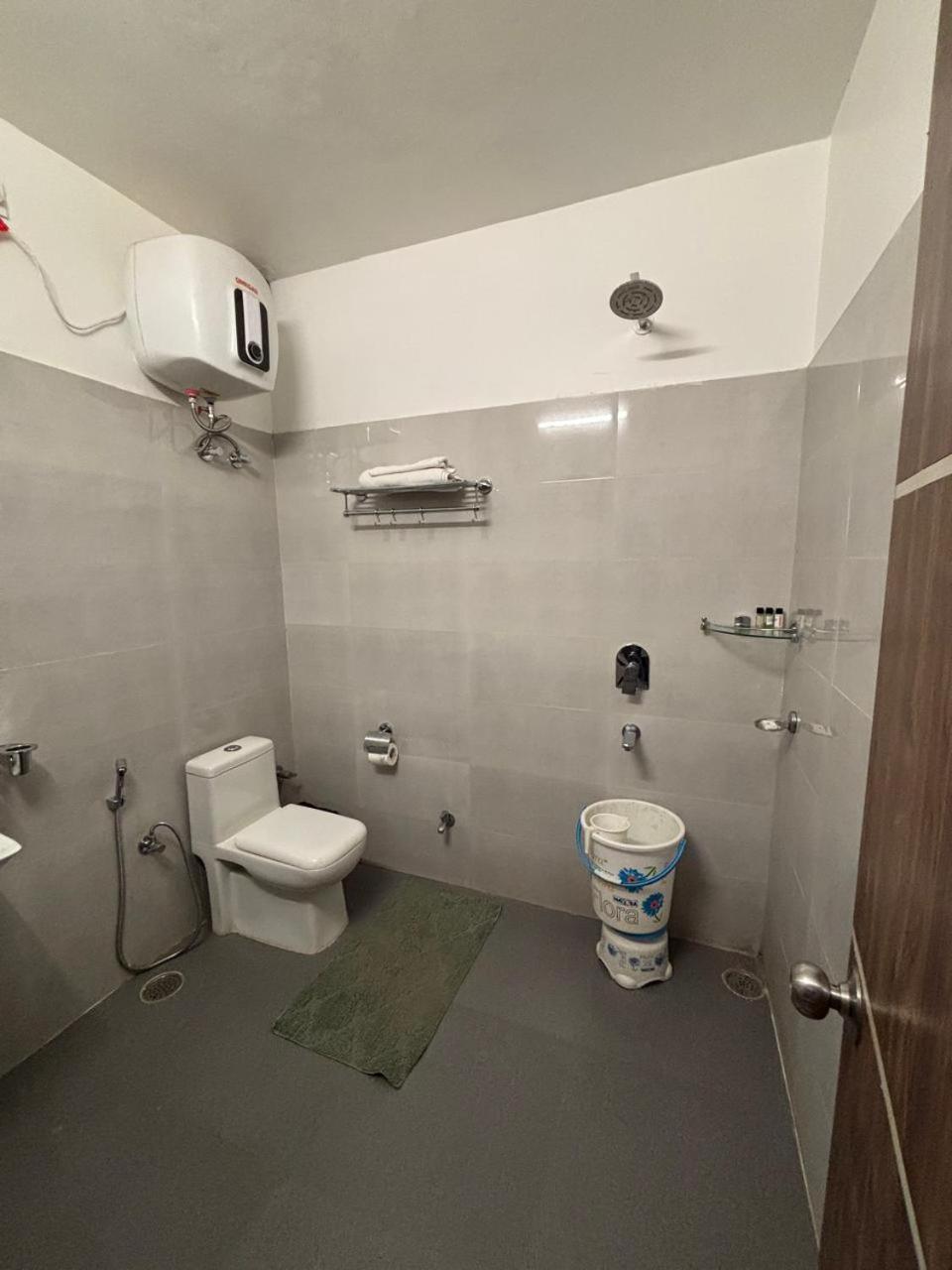 Hotel Cloud Inn, Nainital Rāmgarh Εξωτερικό φωτογραφία